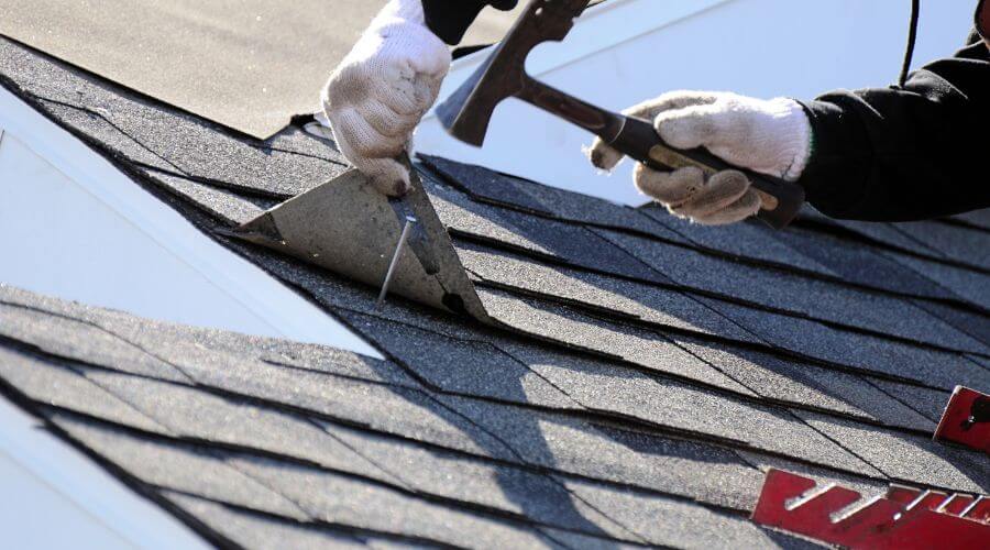 Professional gutter cleaning in Rolling Fork, MS